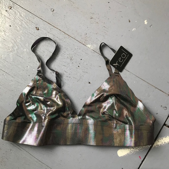 Matching iridescent set - Picture 4 of 6